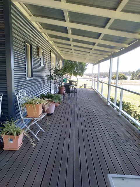 Redtail Ridge Cottages - Mackay Tourism 3