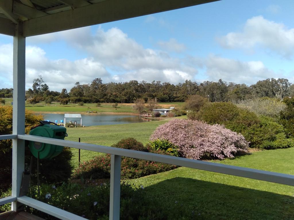 Chalets Hester WA Mackay Tourism