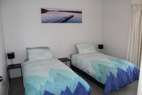 Relax At The Marina - Mackay Tourism 2