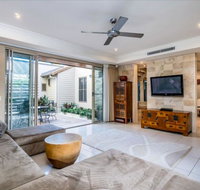 Resort Living with Private Pool sleeps 8 - Mackay Tourism