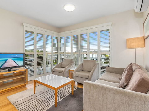 RESORT ON THE BEACH 7225 Dual Room - Mackay Tourism 3