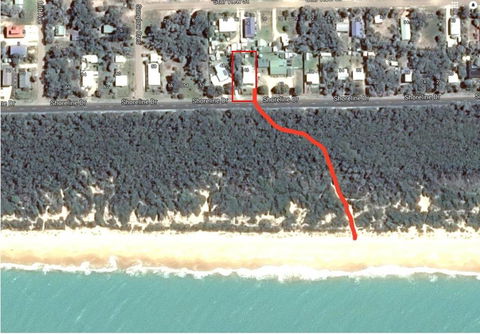 Restashore Beach House - Mackay Tourism 0