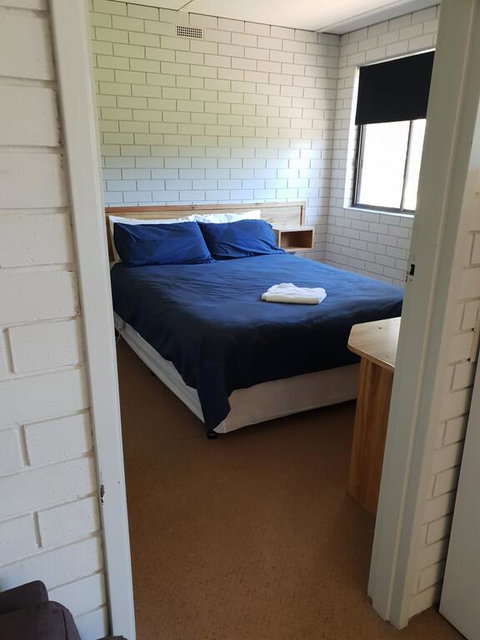 River Village Motel & Holiday Units - Mackay Tourism 3