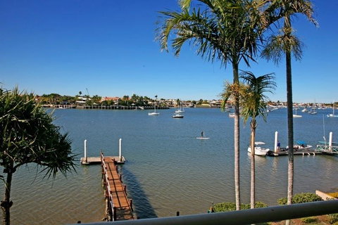 Riverside Apartments - Mackay Tourism 1