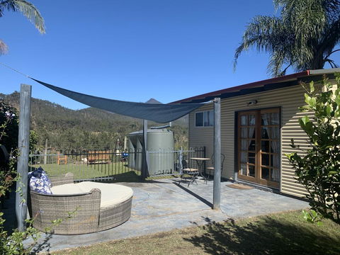 Riverside Haven - Mackay Tourism 1