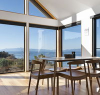 Rocky Ridge - L'Abode Accommodation - Mackay Tourism