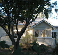 Rose Cottage Hunter Valley - Mackay Tourism