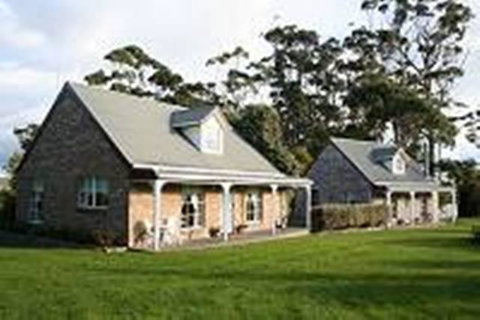 Rosebank Cottage Collection - Mackay Tourism 3