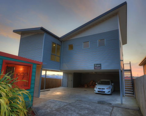 Rosebank Cottage Collection - Mackay Tourism 2