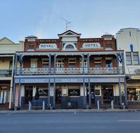 Royal Hotel - Mackay Tourism