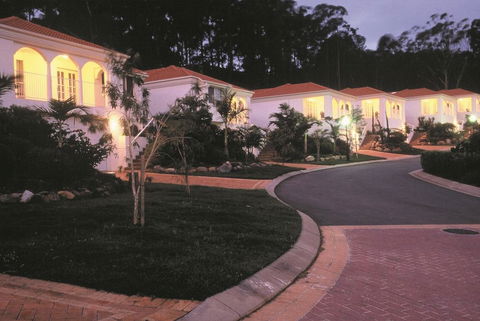 Royal Woods Resort - Mackay Tourism 3