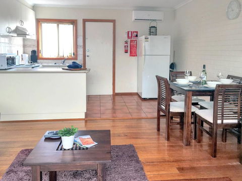 Rye 6 Carpark, Walk To Shops Beach, Wine, Wifi & Netflix - Mackay Tourism 3