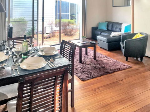 Rye 6 Carpark, Walk To Shops Beach, Wine, Wifi & Netflix - Mackay Tourism 0