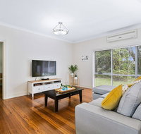 Rye Beach Holiday Home - Mackay Tourism