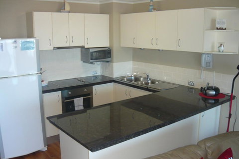 Sails Resort Golden Beach - Mackay Tourism 2