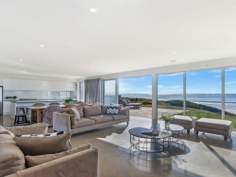 Saltwater Retreat - Mackay Tourism 2