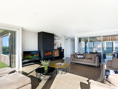 Saltwater Retreat - Mackay Tourism 3