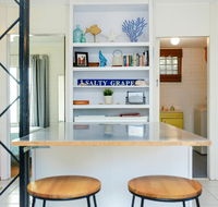 Salty Grape Beach House - Mackay Tourism