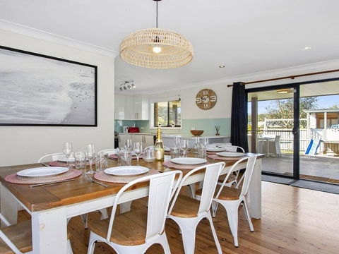 Sand Dunes - House And Cabin Accommodation - Mackay Tourism 1