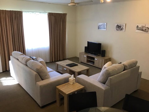 Sandcastles Holiday Apartments - Mackay Tourism 2