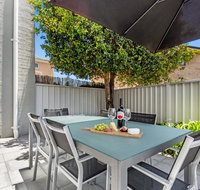 Sandcastles Unit 7 - Fingal Bay - Mackay Tourism