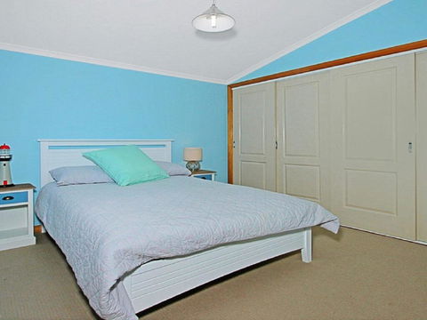 Sandlewood Breeze - Spacious Entertainer - Mackay Tourism 3