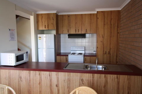 Sapphire Court - Mackay Tourism 1