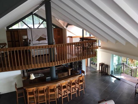 Sapphire Ridge - Mackay Tourism 0