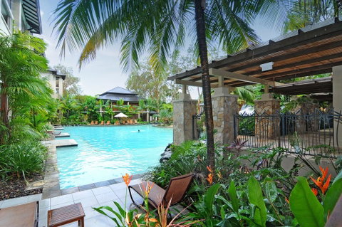 Sea Temple 220 Queen Spa Studio Beachfront Resort - Mackay Tourism 0