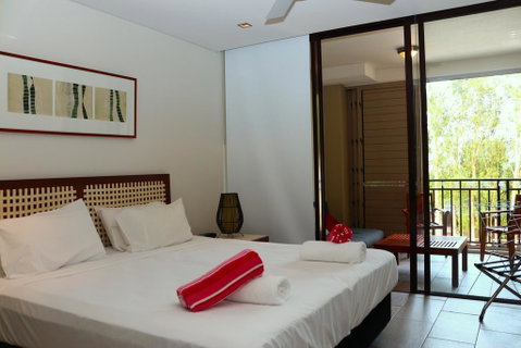 Sea Temple Private Studio 423 - Mackay Tourism 0