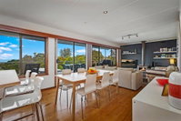SEA URCHIN - beautiful Skenes Creek home