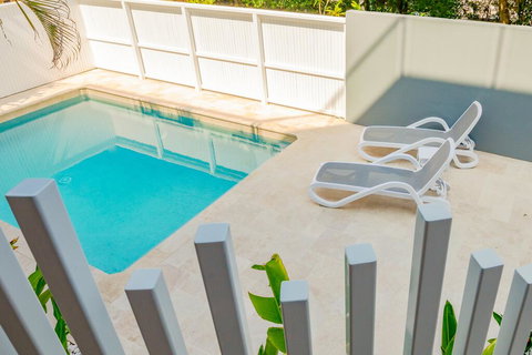 Seaclusion - Mackay Tourism 2