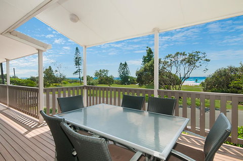 Seascape - Lennox Head - Mackay Tourism 1