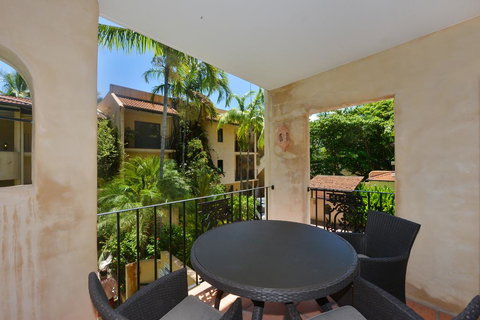 Seascape Apartments At Villa San Michele - Mackay Tourism 1
