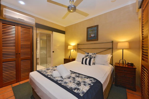 Seascape Apartments At Villa San Michele - Mackay Tourism 2