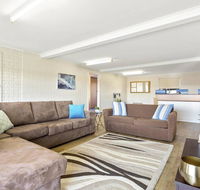 SEASIDE SERENITY 2 - L'Abode Accommodation - Mackay Tourism