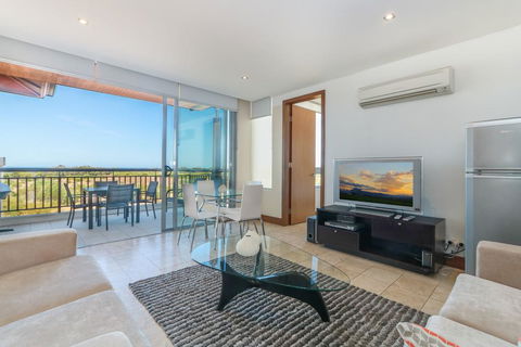 Self Contained 2 Bed Luxury Apartment - Mackay Tourism 2