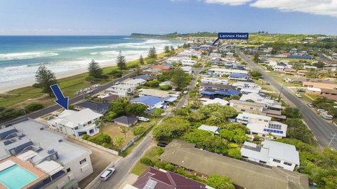 Serendipity - Large Family Home - Mackay Tourism 3