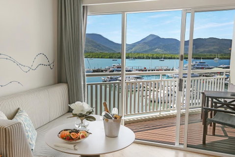 Shangri-La Hotel, The Marina, Cairns - Mackay Tourism 3