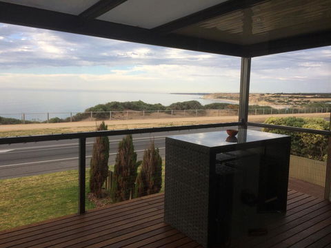 Shanti By The Sea - Mackay Tourism 2
