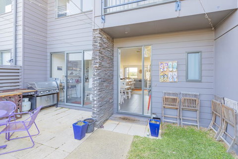 Shore To Relax - Family Or Corporate Bookings Only - Mackay Tourism 2