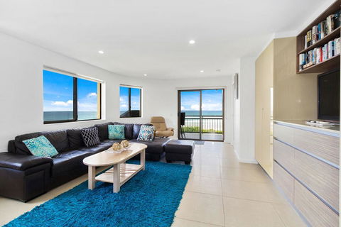 Shoreline Nine Penthouse With Ocean Views - Mackay Tourism 1