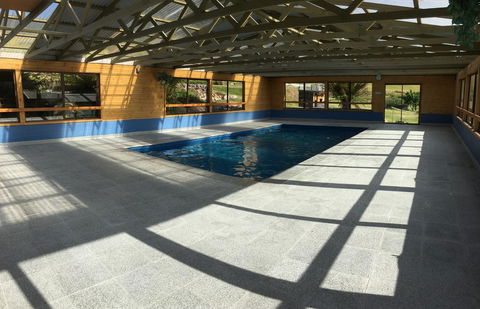 Silver Ridge Retreat - Mackay Tourism 2