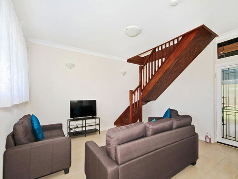 Silver Sands Serenity - Mackay Tourism 1