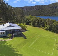 Singleton's Retreat near Wiseman's Ferry - Mackay Tourism