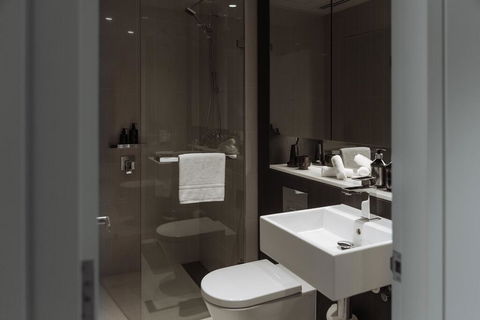 SKYE Suites Green Square - Mackay Tourism 1