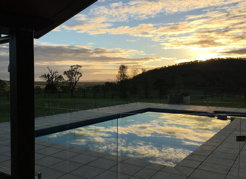 Skyline Farm House - Mackay Tourism 2