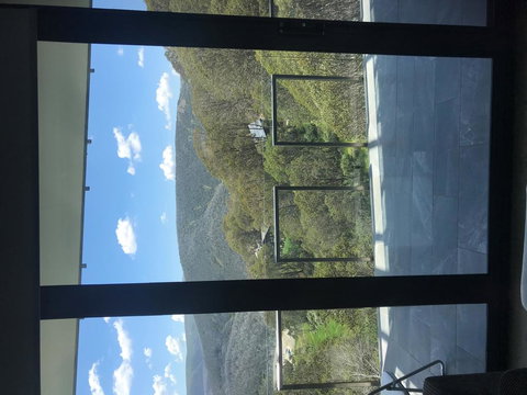 Snow Ski Apartments 26 - Mackay Tourism 0