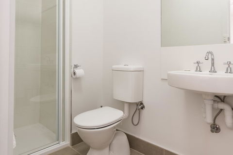 Somerset Hotel - Mackay Tourism 1