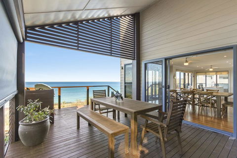 South Pacific Crescent 75, Ulladulla - Mackay Tourism 0